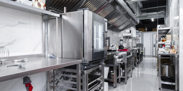 Limpiezas de Conductos de Extracción y Ventilación Belmez · Cocina de Guarderías