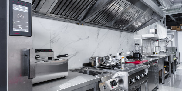 Limpiezas de Filtros, Turbinas y Motores La Granjuela · Cocina de Take Away